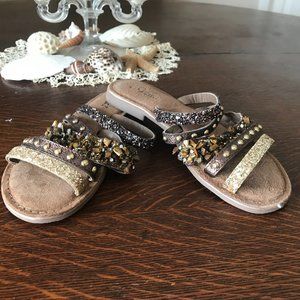 AZURA: BROWN AND GOLD SEQUENED SANDALS SIZE 6.5